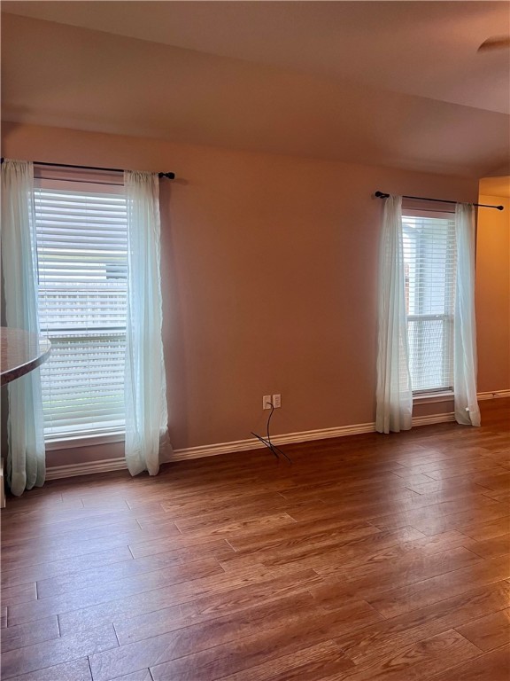 7490 Star Harbor Dr Property Photo 4