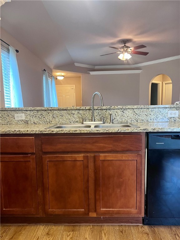 7490 Star Harbor Dr Property Photo 12