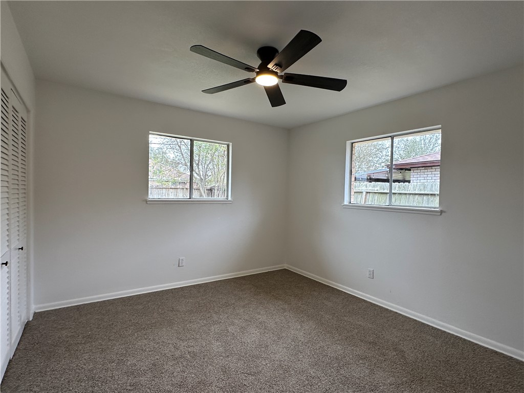 6118 Locke Property Photo 11