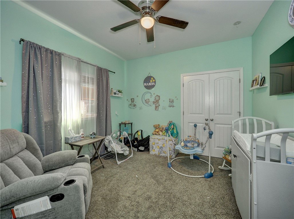 2050 Admiral Lane Property Photo 16