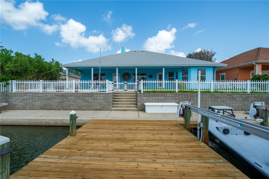 1025 Pompano Dr Property Photo 27