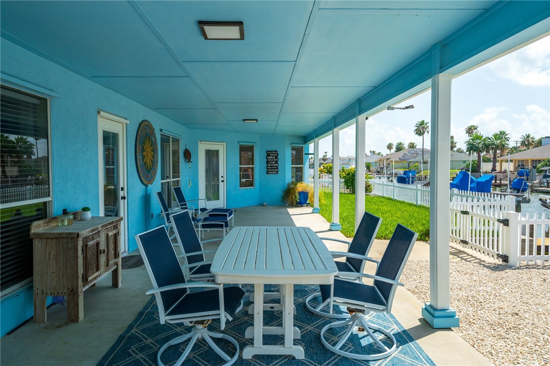 1025 Pompano Dr Property Photo 35