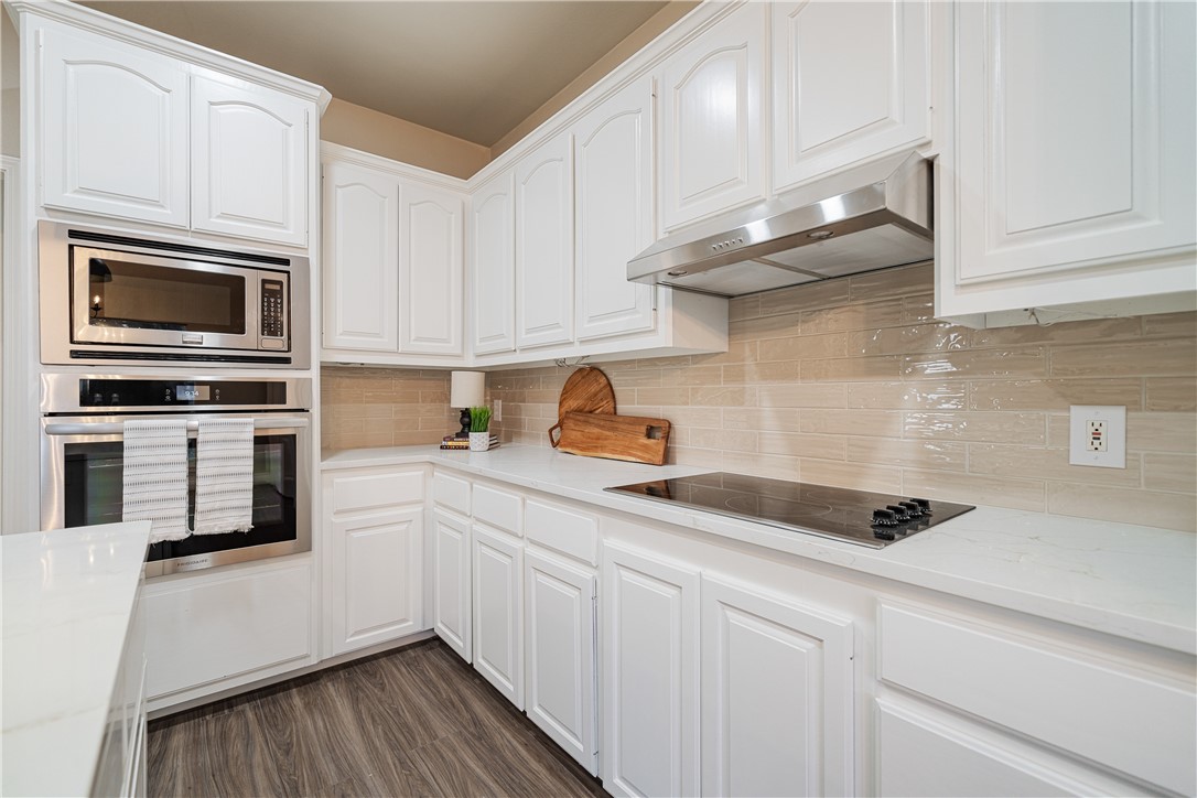7529 Annemasse St Property Photo 10
