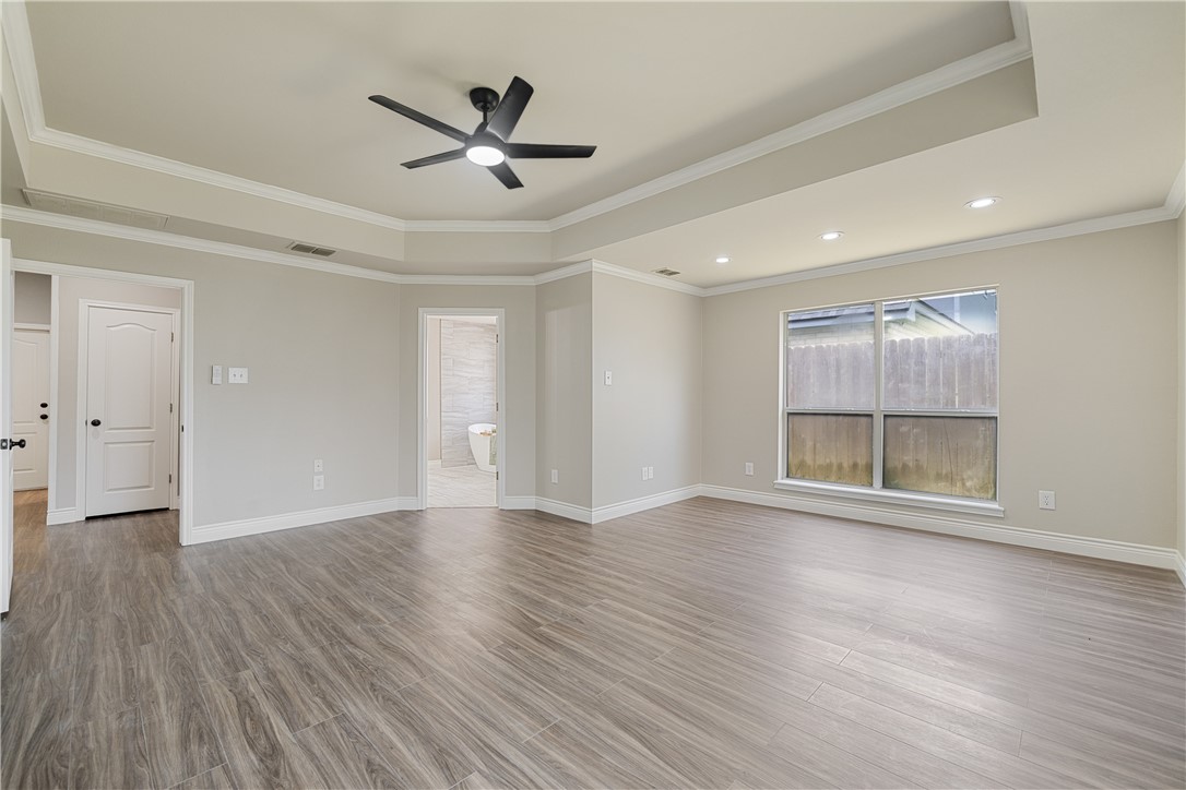 7529 Annemasse St Property Photo 19