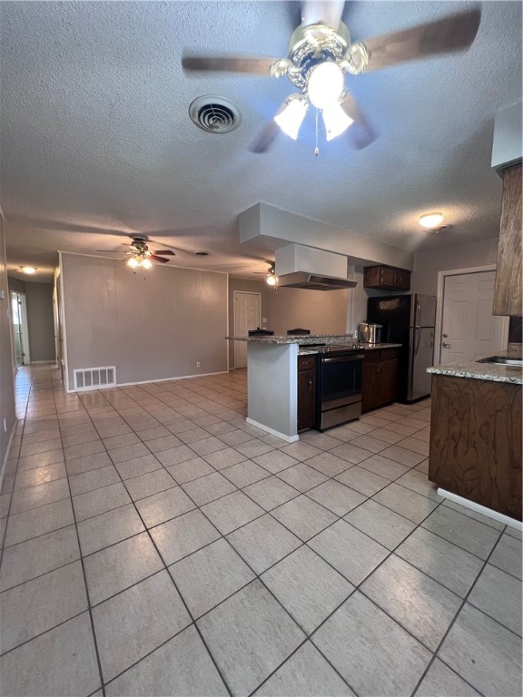 5825 San Saba Dr Property Photo 11
