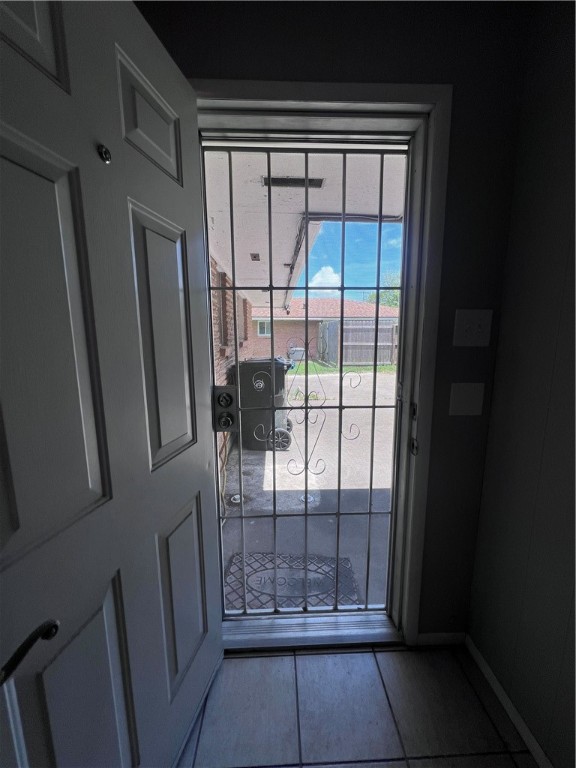 5825 San Saba Dr Property Photo 30