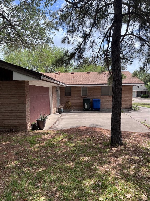5825 San Saba Dr Property Photo 36