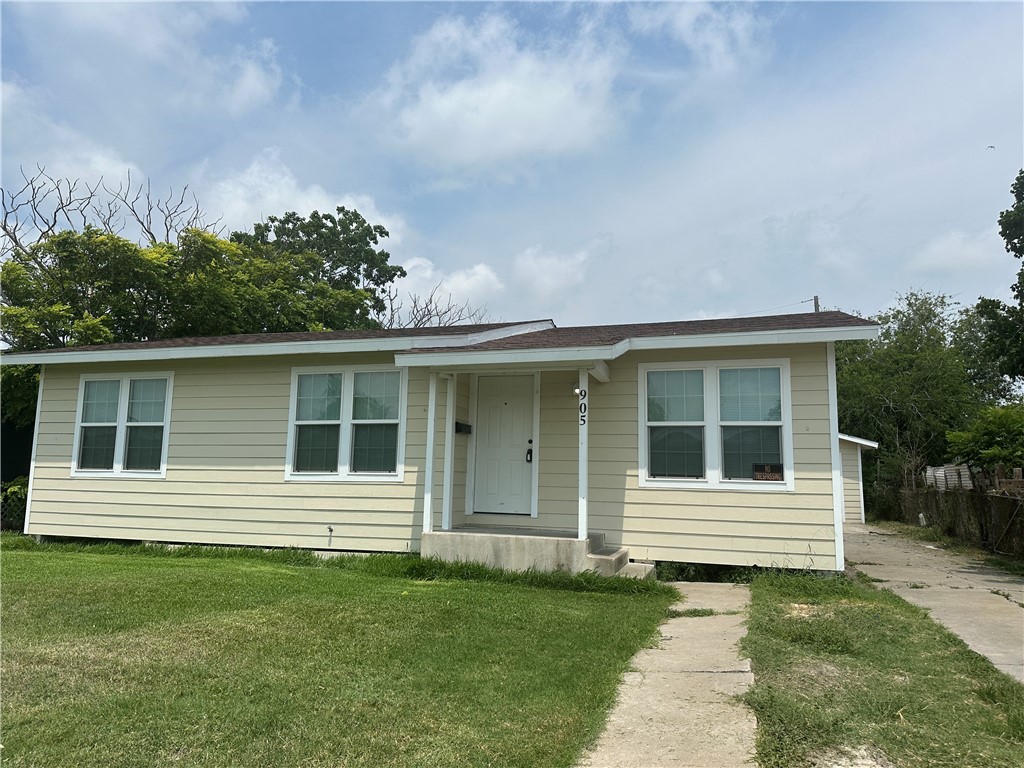 905 Ronald Dr Property Photo 1