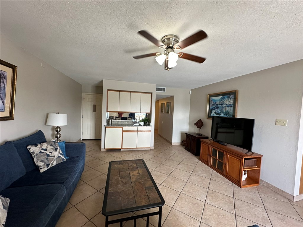 15425 Fortuna Bay Dr 207 Property Photo 4