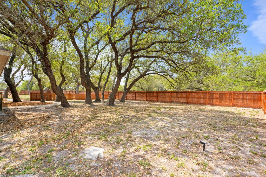 2214 N Mccampbell St Property Photo 25