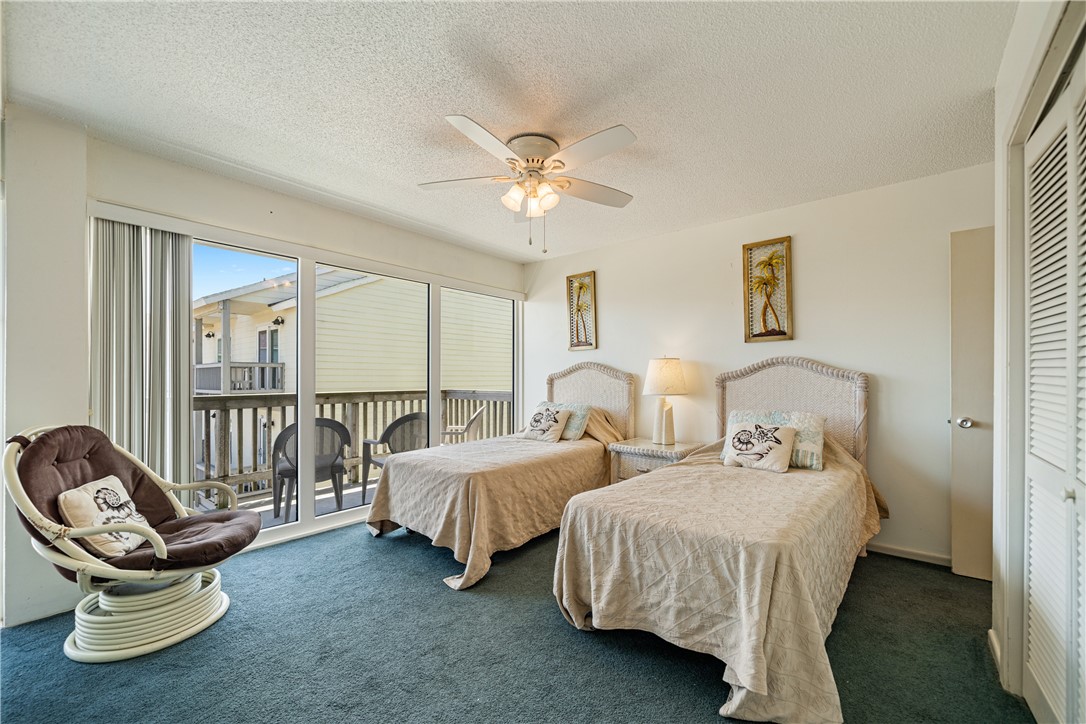 14810 Windward Dr 301 Property Photo 18