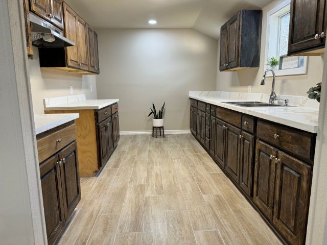 1501 Rose Dr Property Photo 8
