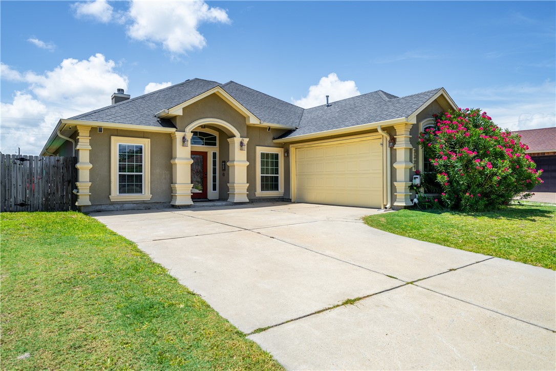 2321 Louisville Dr