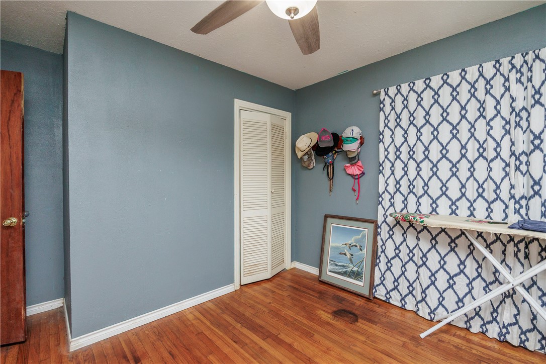 1037 Collingswood Dr Property Photo 19