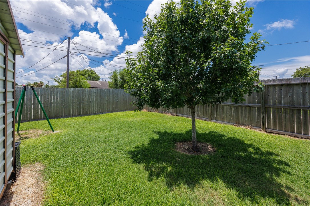 1037 Collingswood Dr Property Photo 29