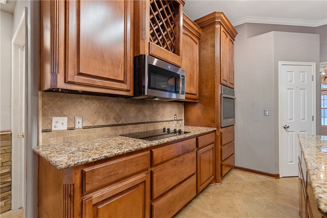 5609 Leicester Dr Property Photo 12