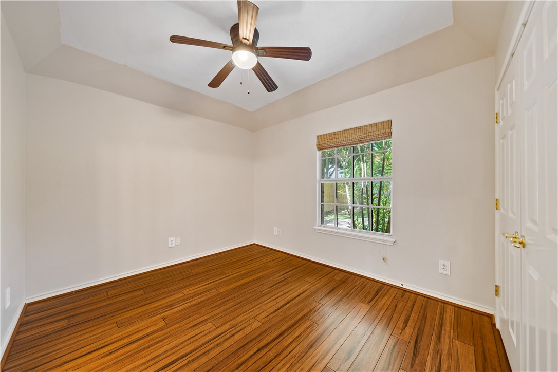 5609 Leicester Dr Property Photo 29
