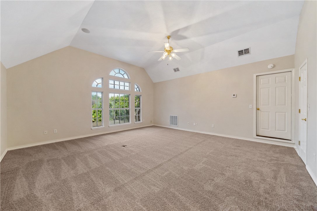 5609 Leicester Dr Property Photo 33