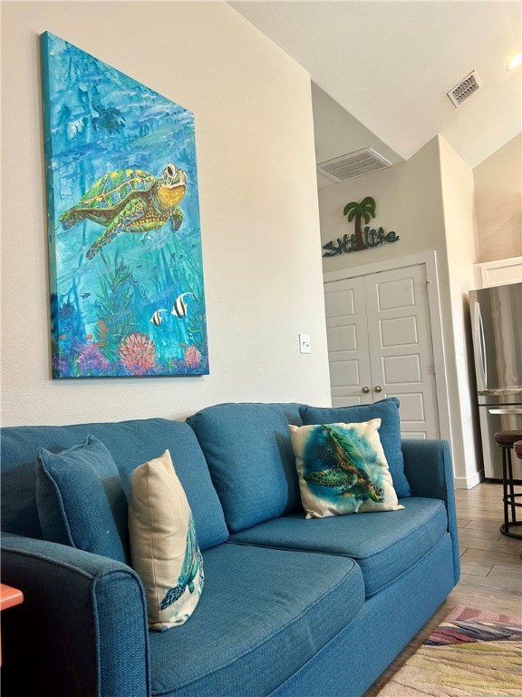 15110 Arashi Beach Dr Property Photo 5