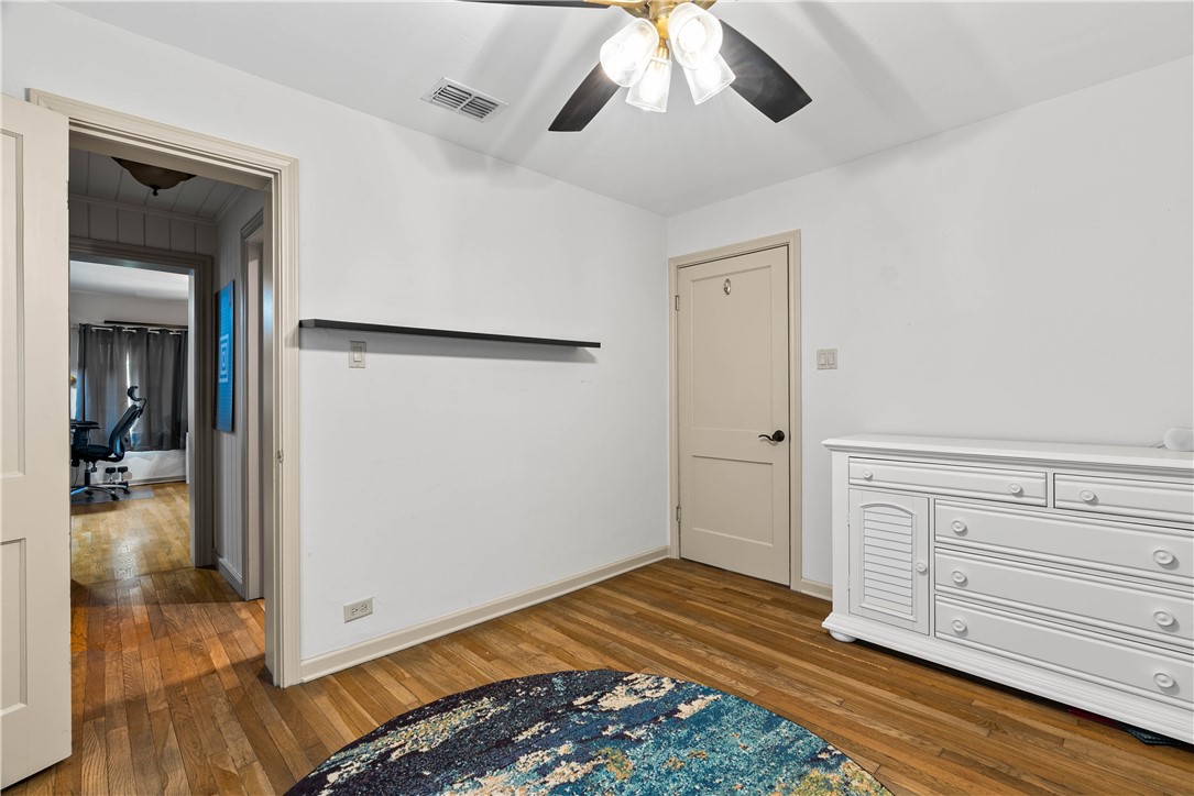1401 Omohundro St Property Photo 29