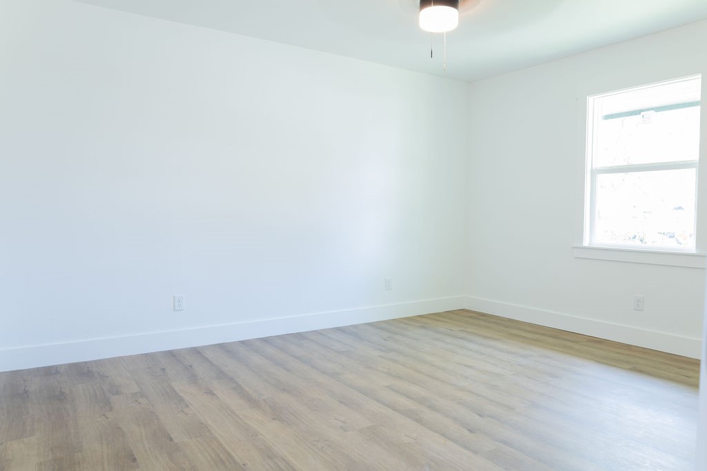 1101 Lillian St Property Photo 15