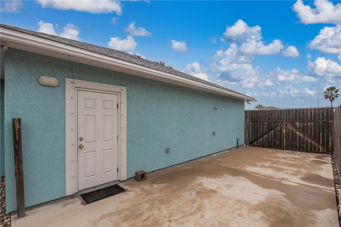 14013 Hawksnest Bay Dr Property Photo 34