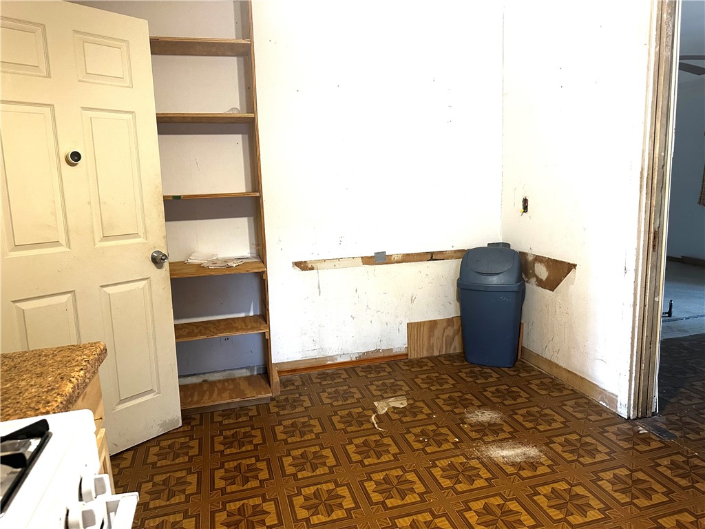 18096 Highway 234 Property Photo 5