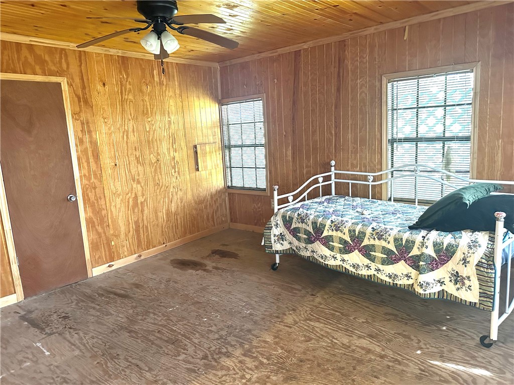 18096 Highway 234 Property Photo 9