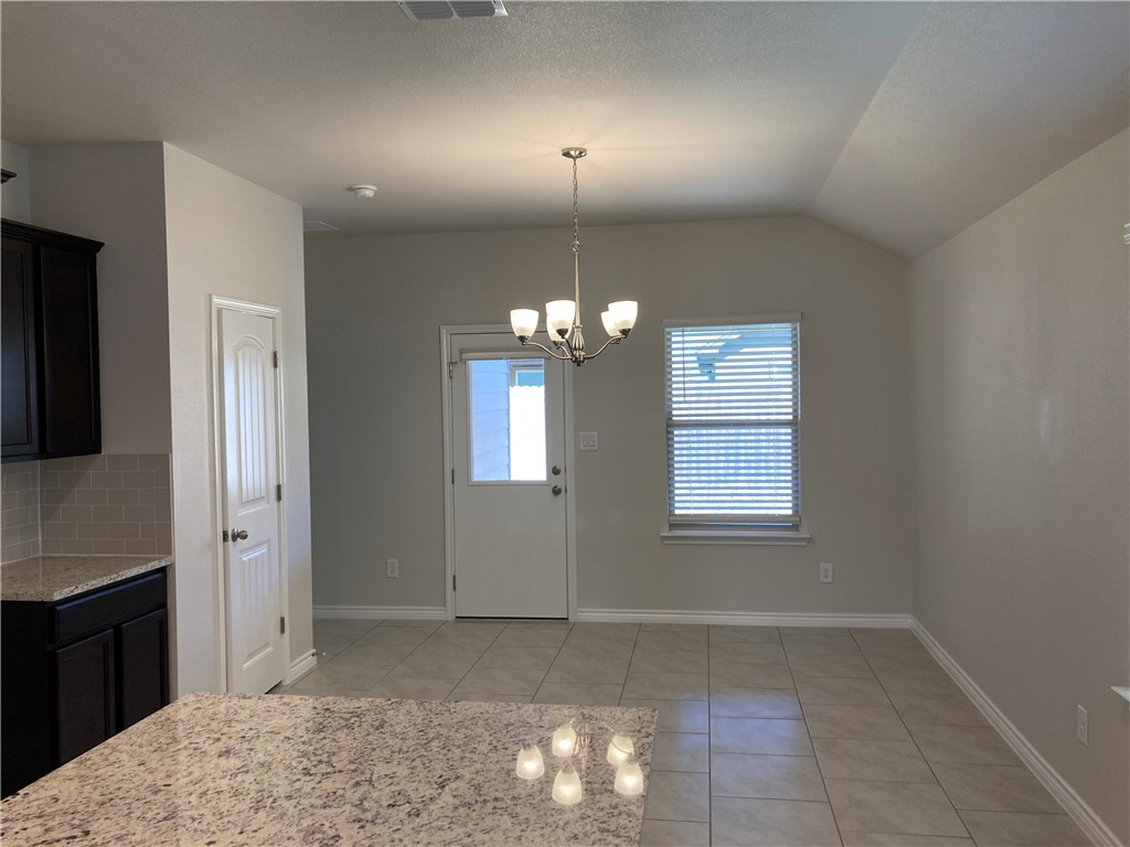 7526 Breese Dr Property Photo 4