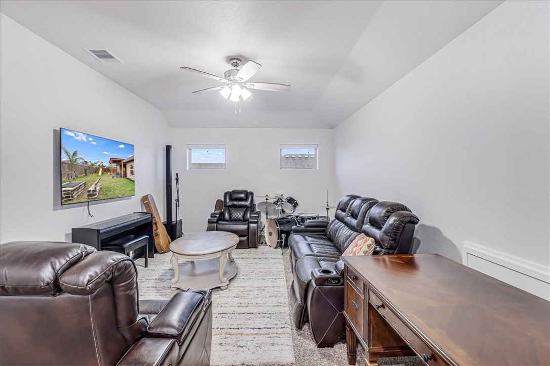 7938 Fort Griffen Dr Property Photo 8