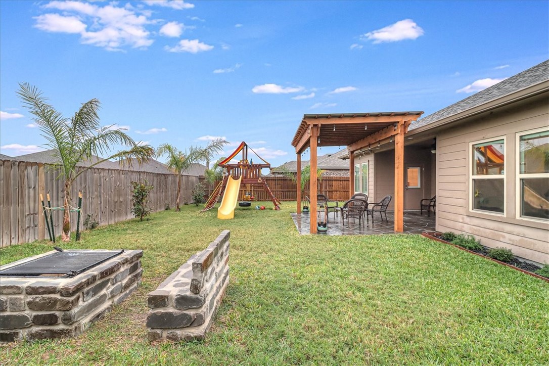 7938 Fort Griffen Dr Property Photo 26