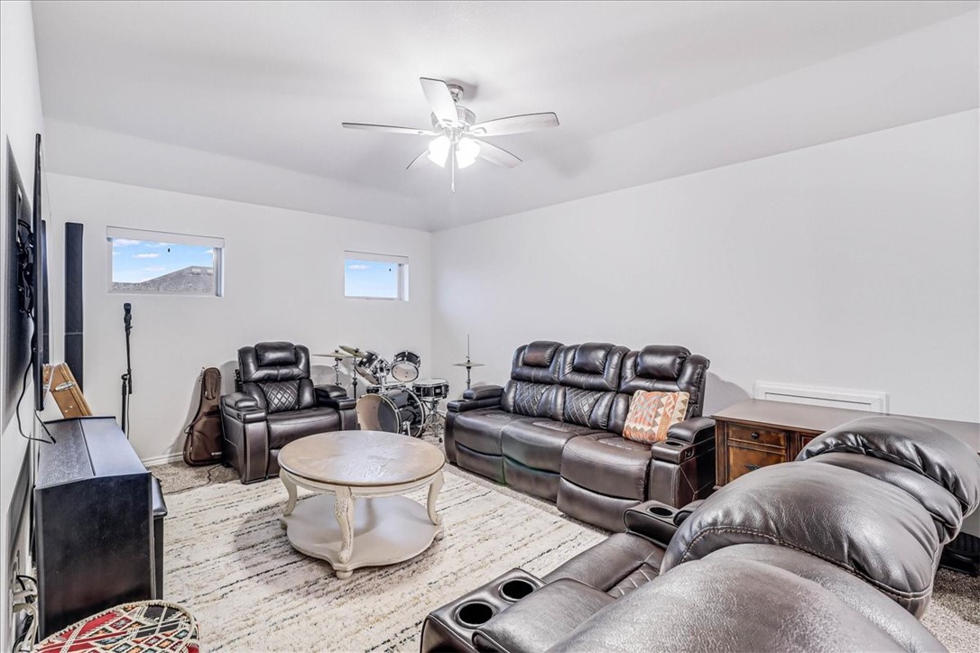 7938 Fort Griffen Dr Property Photo 28