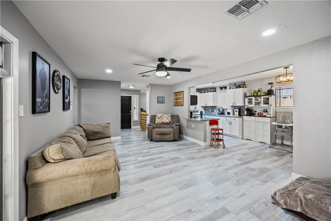 3614 Capri Dr Property Photo 16