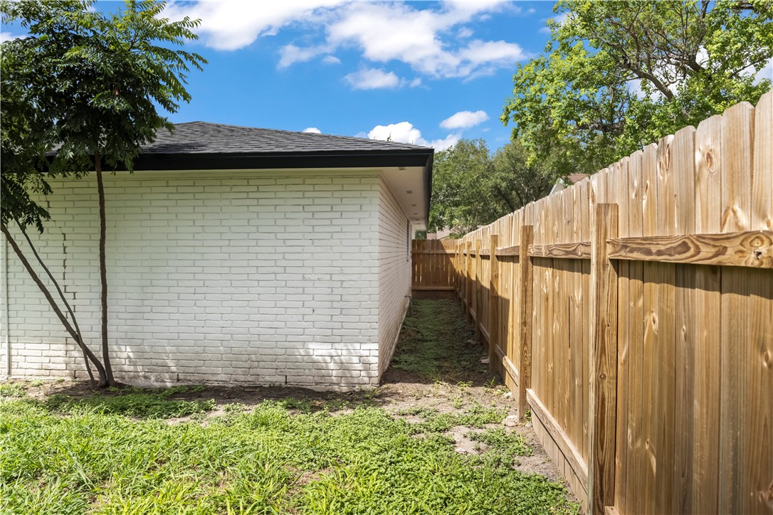 3614 Capri Dr Property Photo 27