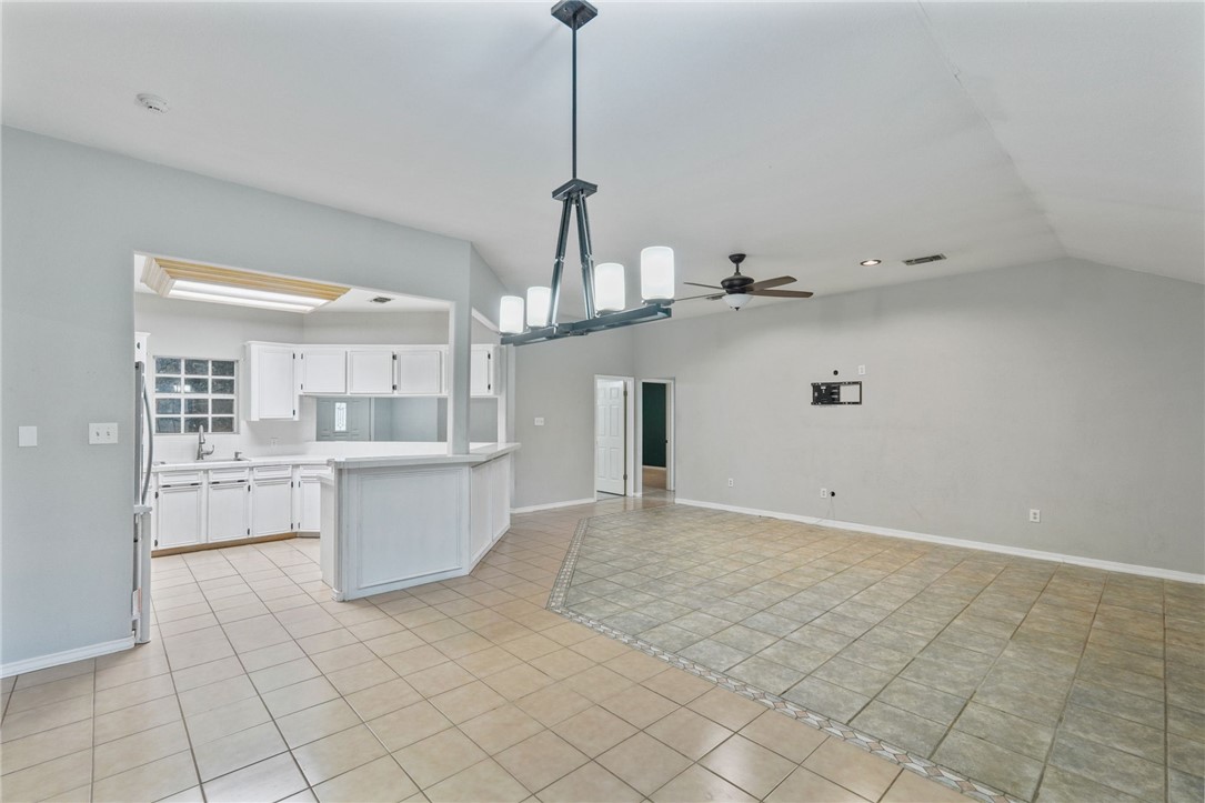 101 Hancock Property Photo 5