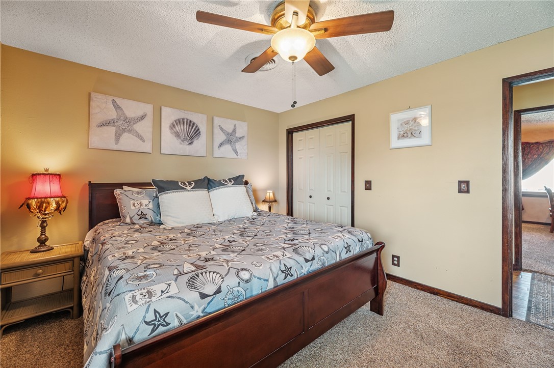 1402 Van Buren Property Photo 30