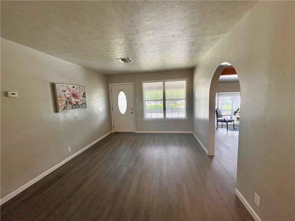 1230 Dona Property Photo 4