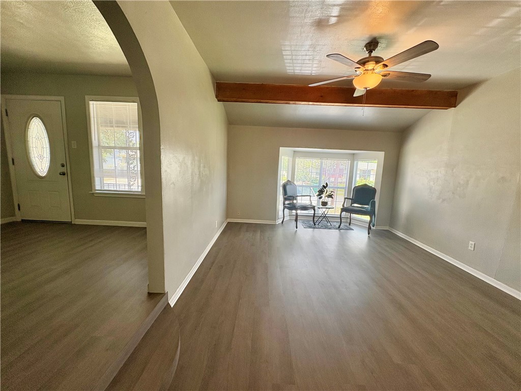 1230 Dona Property Photo 5