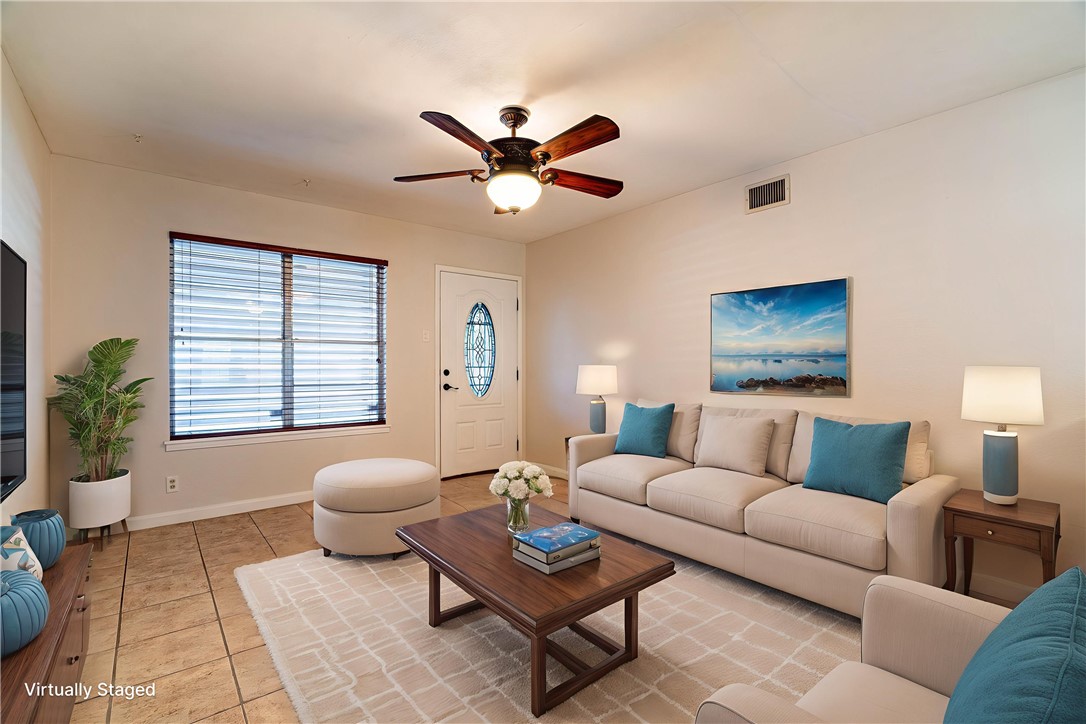 5905 Norvel Dr Property Photo 3
