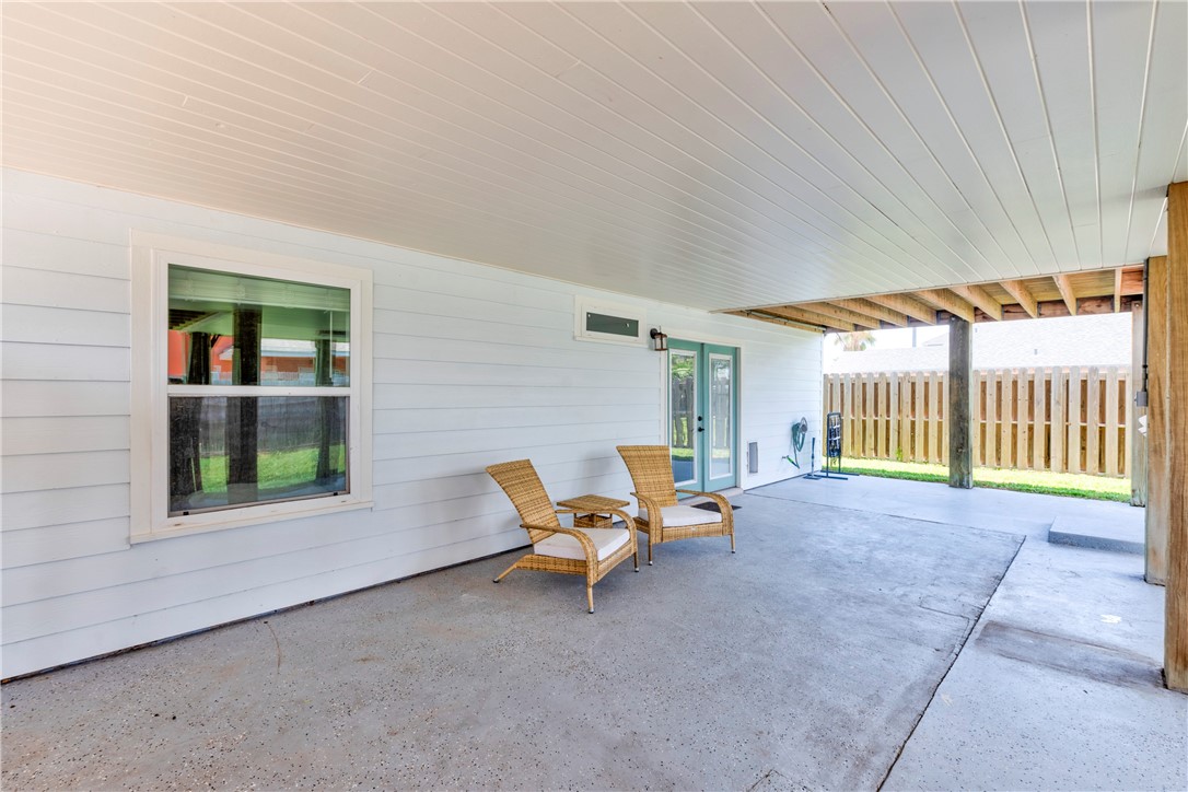 502 Corpus Christi Channel Property Photo 10