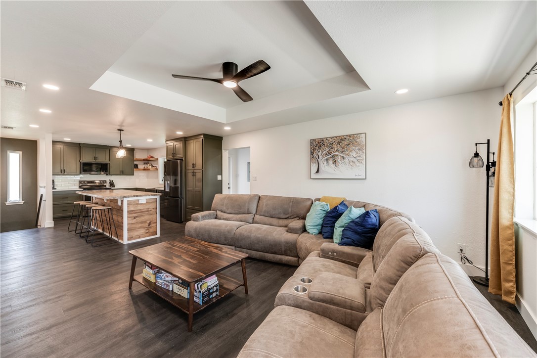 502 Corpus Christi Channel Property Photo 16
