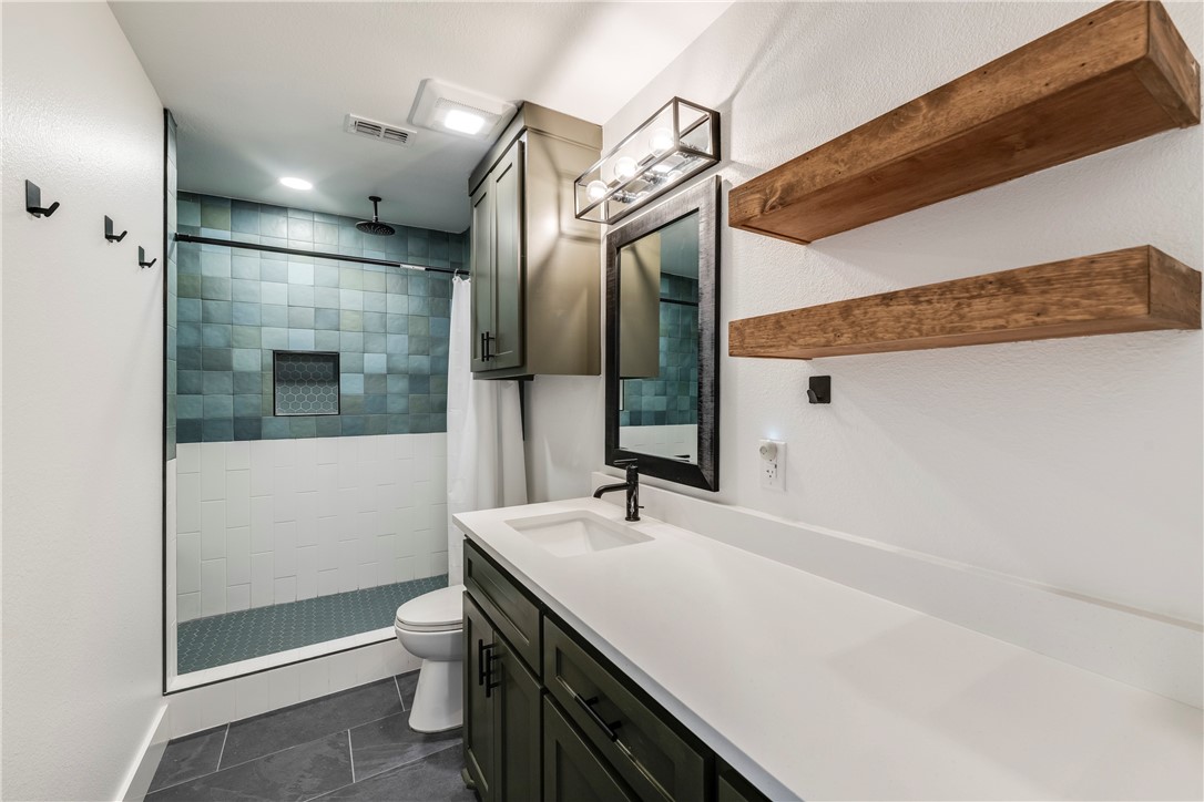 502 Corpus Christi Channel Property Photo 28