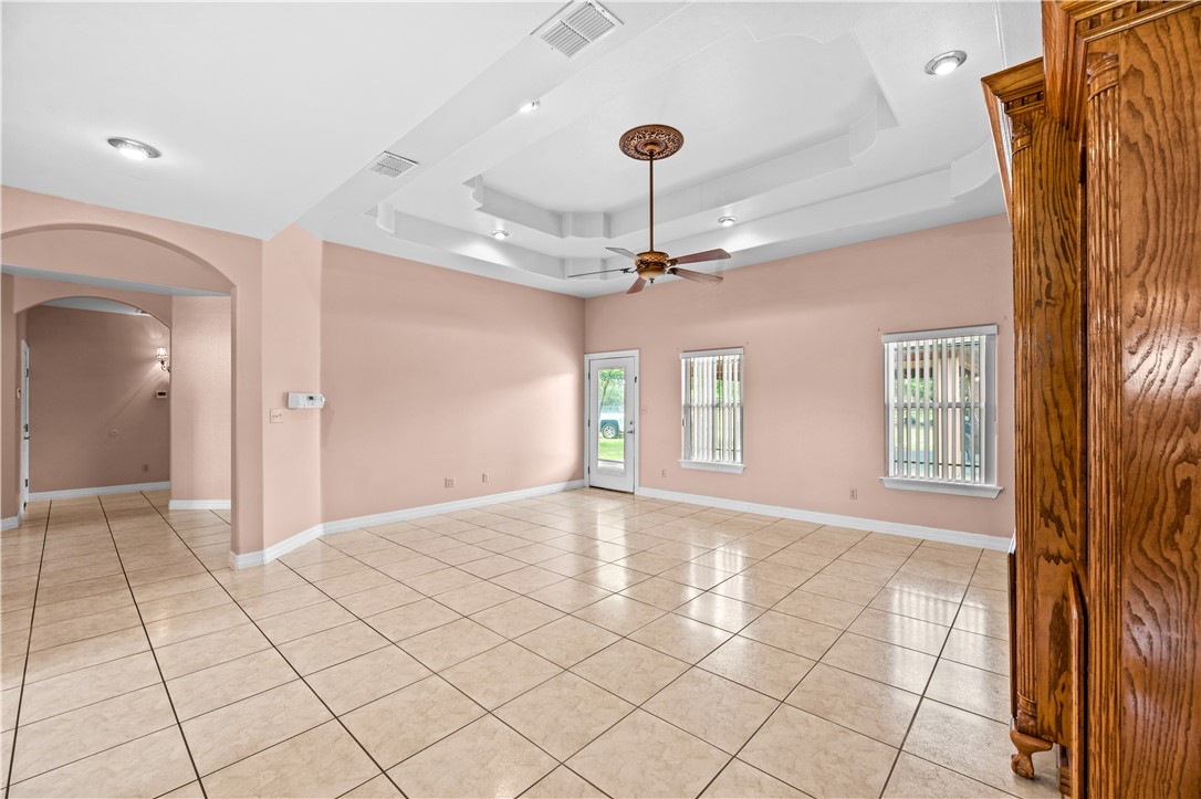 1449 W Nelson Ave Property Photo 10