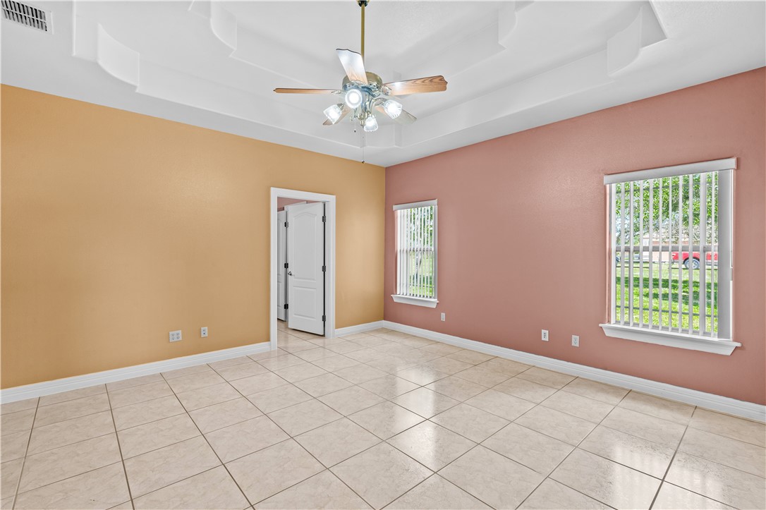 1449 W Nelson Ave Property Photo 27