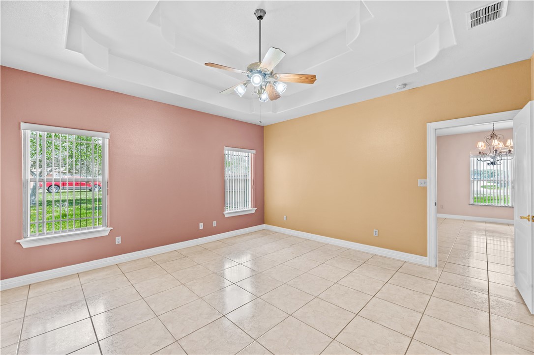 1449 W Nelson Ave Property Photo 31