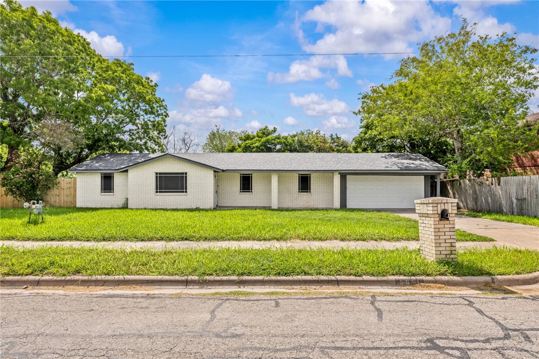 5611 Nelson Property Photo 1