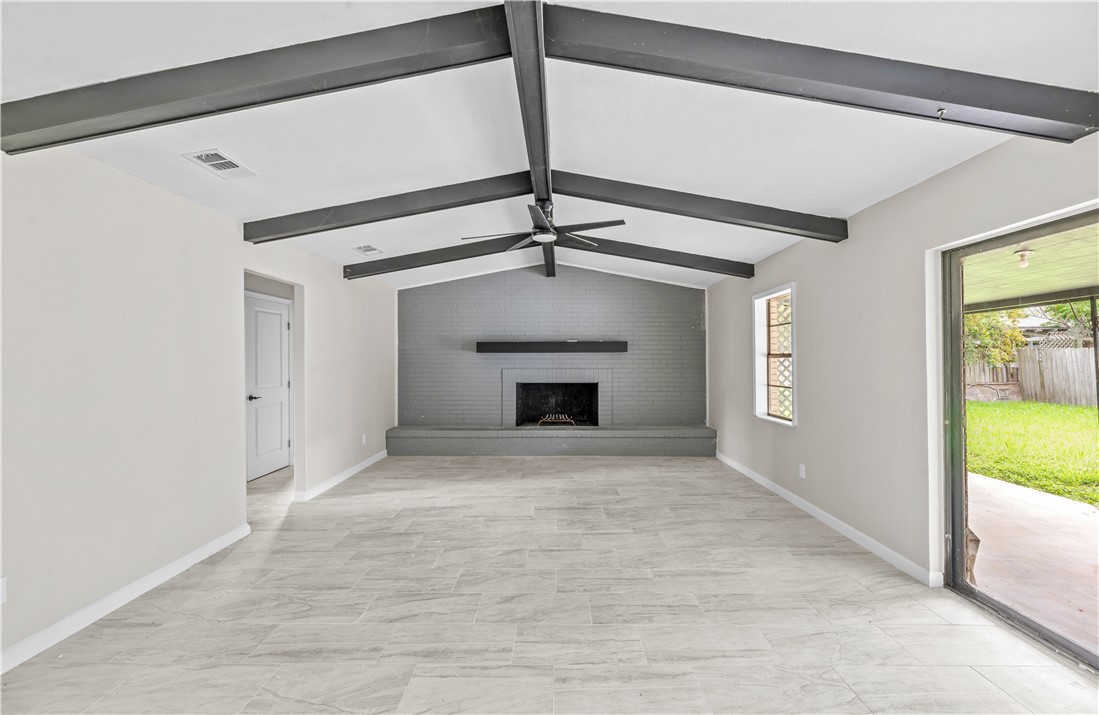 5611 Nelson Property Photo 4