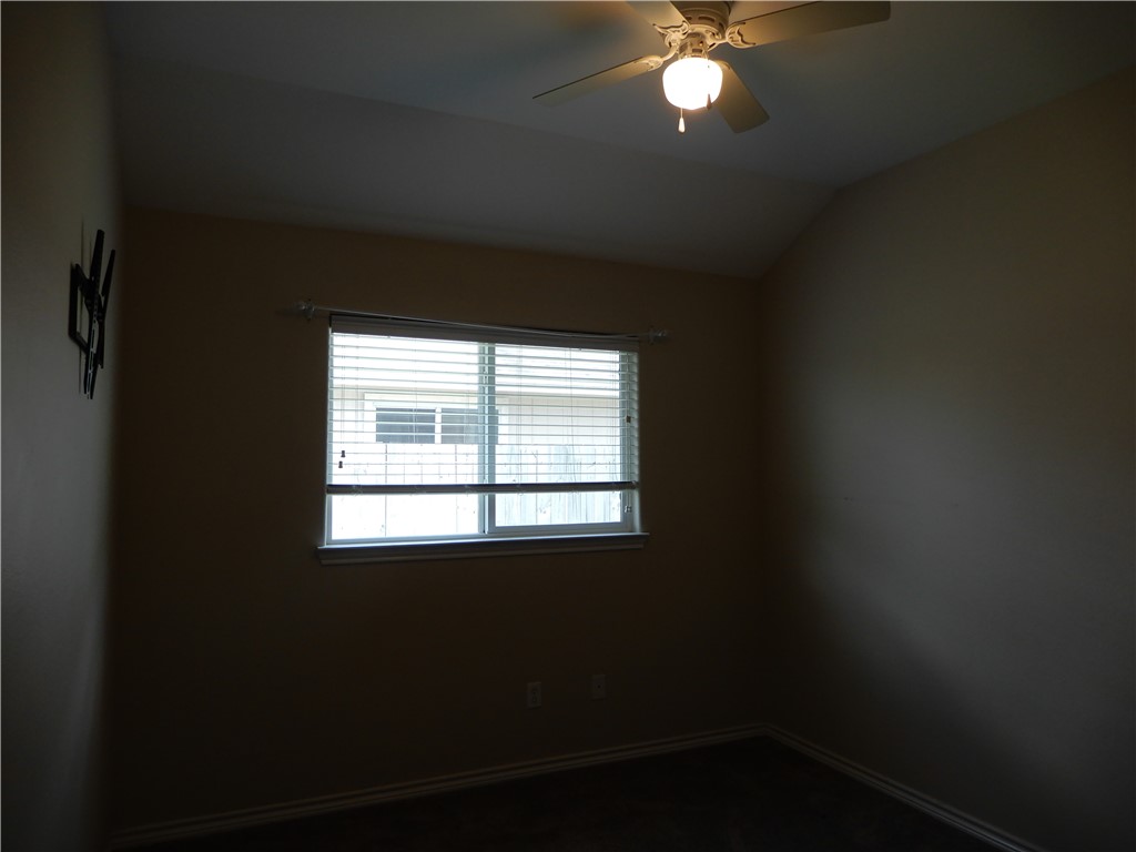 2301 Blue Star Dr Property Photo 10