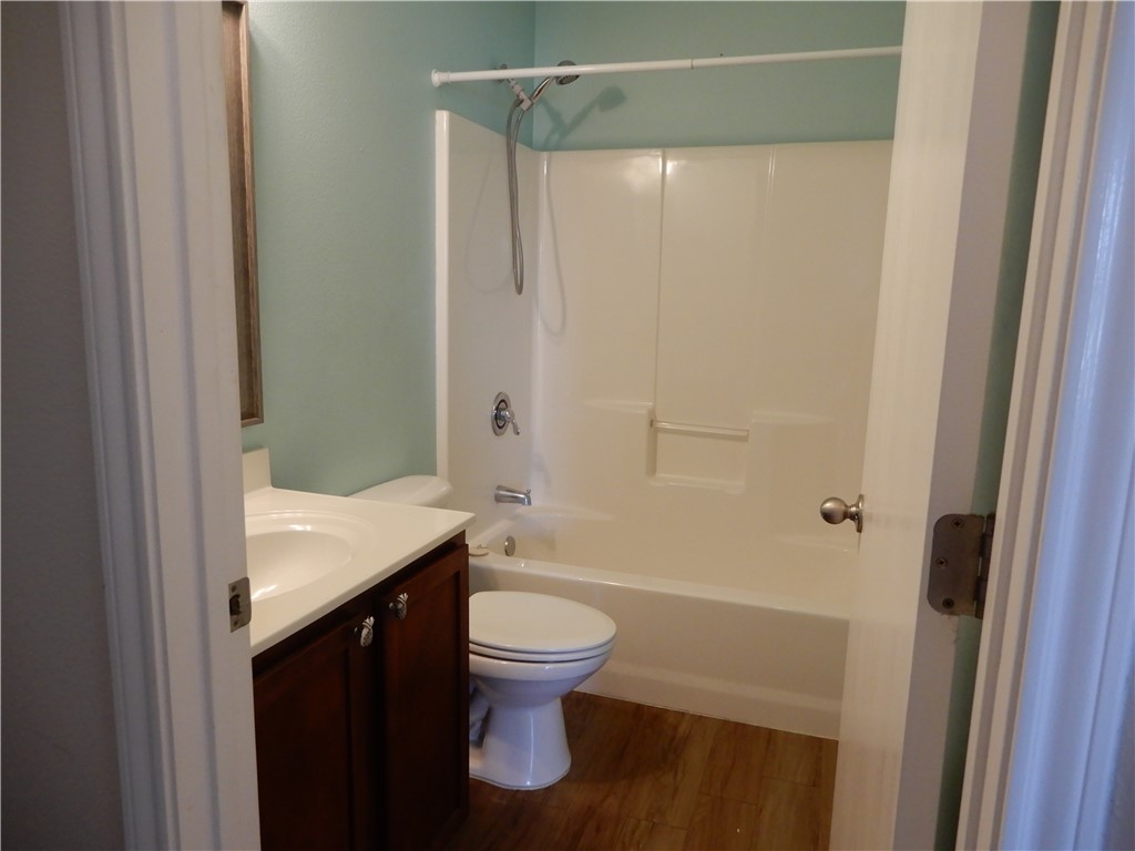 2301 Blue Star Dr Property Photo 12