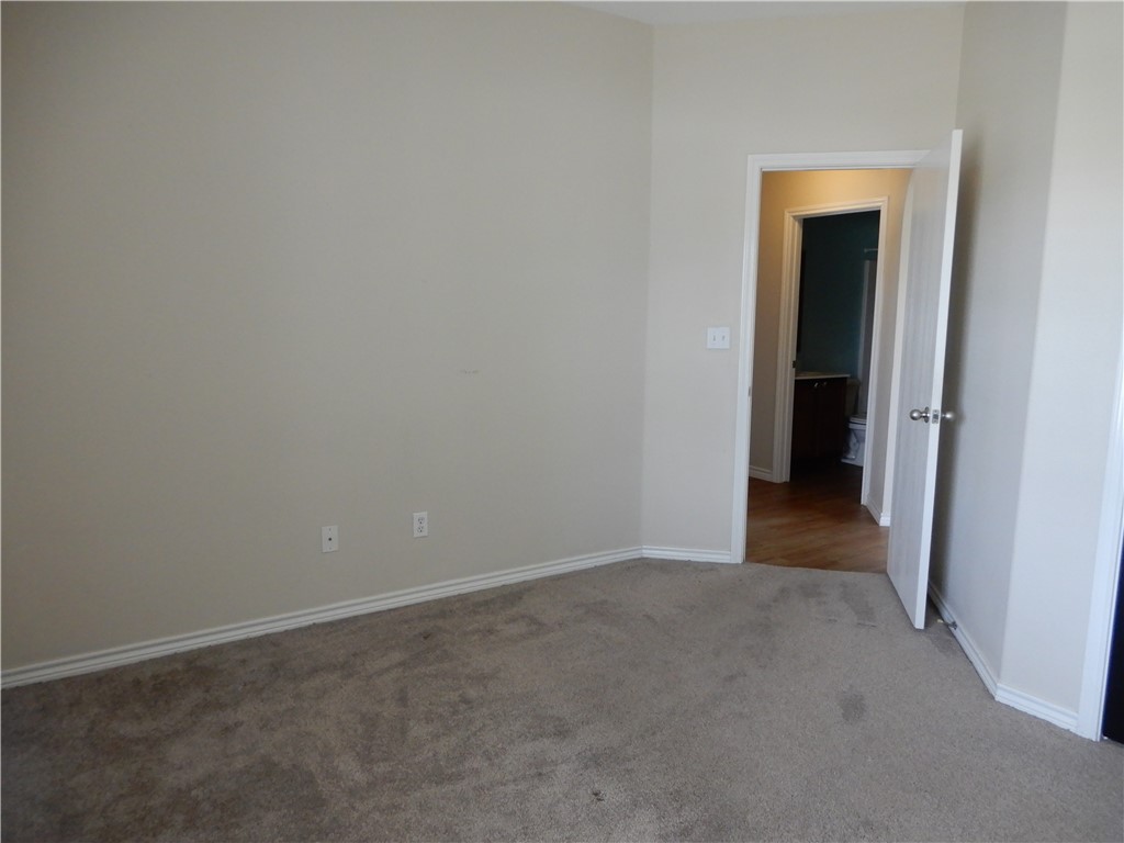 2301 Blue Star Dr Property Photo 14